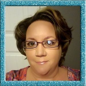 Meet your Posher, Chantay